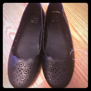New not worn girls dress shoes